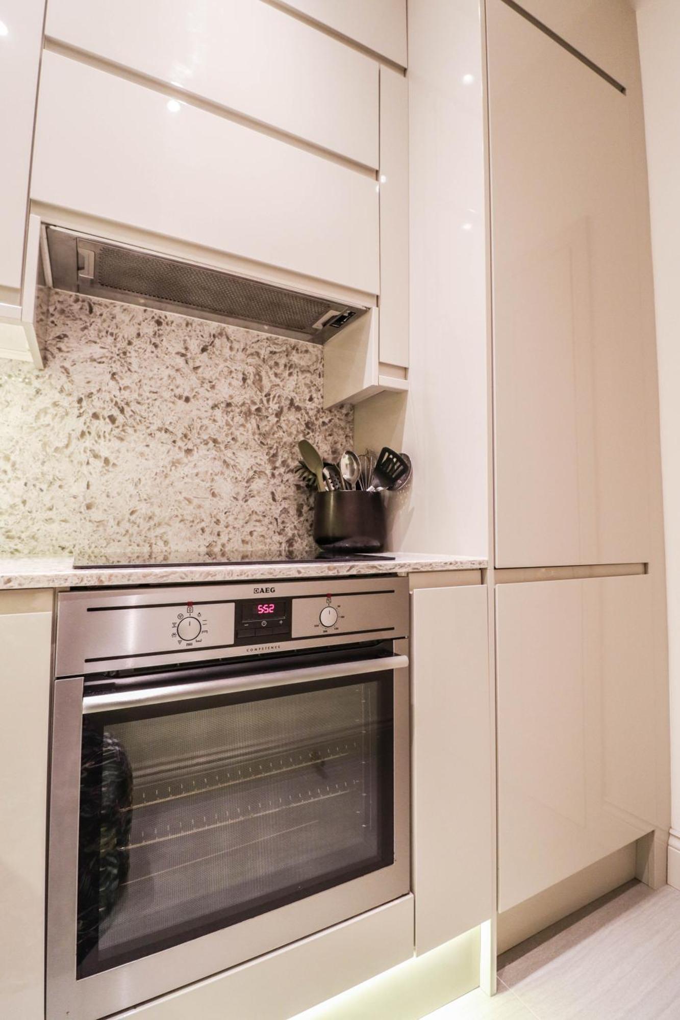 Apartamento Elegant One-bedroom! Kensington Flat With Patio *