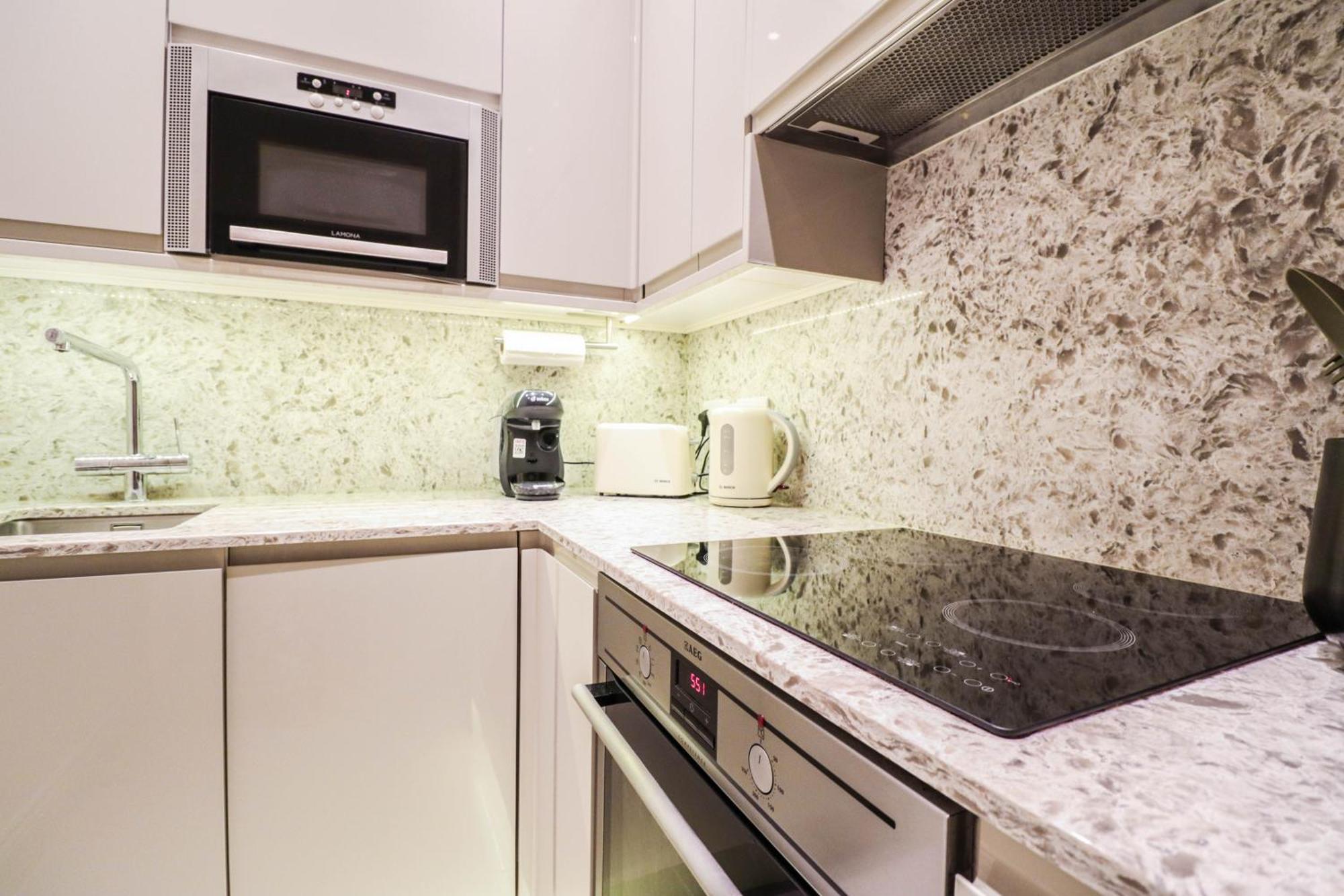 Elegant One-bedroom! Kensington Flat With Patio Apartamento *